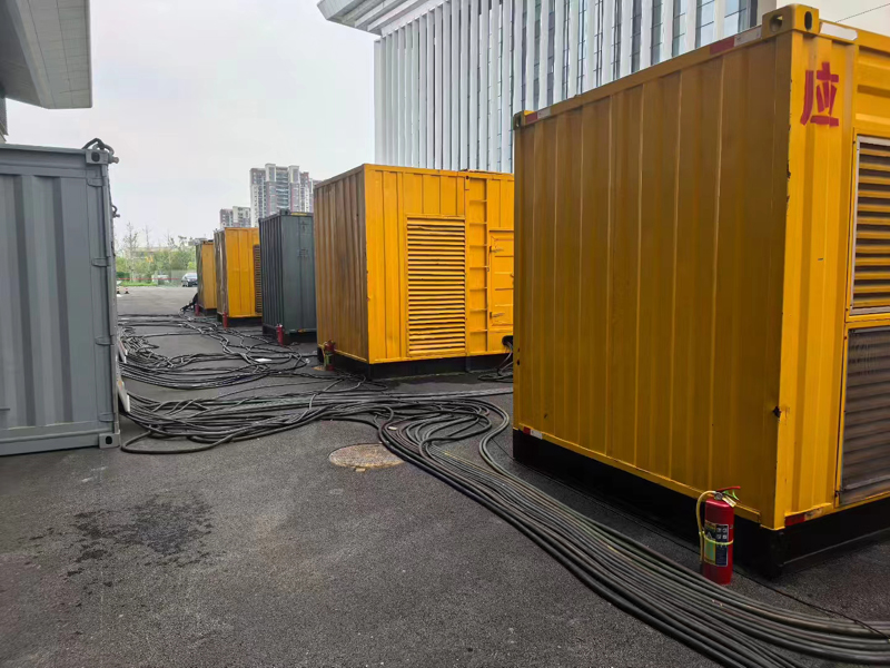 群英乡不同季节柴油发电机组保养有哪些注意事项?